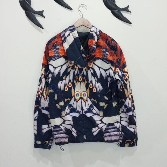 Givenchy Multicolor Print Hooded Zip Front Jacket - XXL - Picture 12 of 13